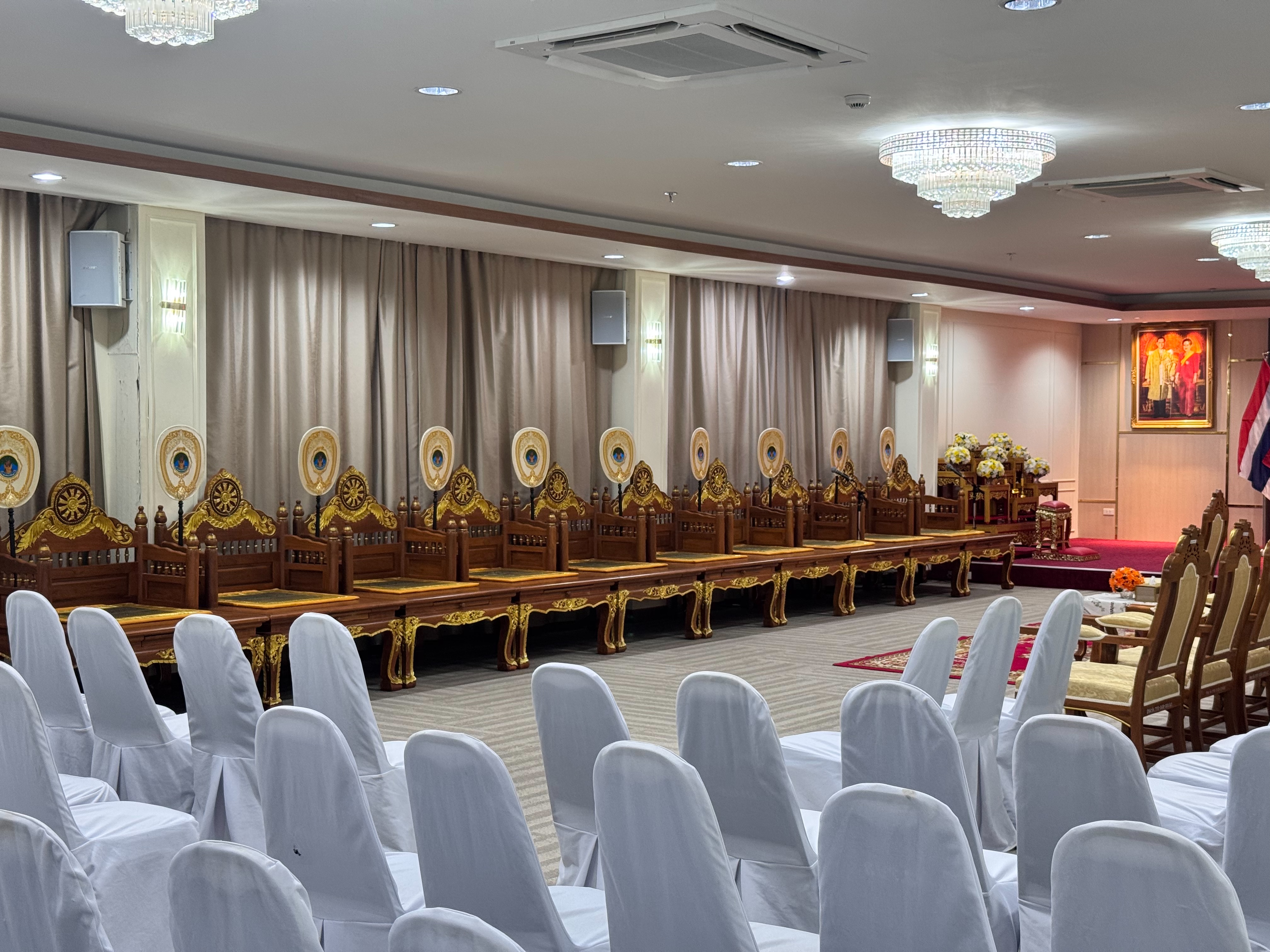 title - วันเสาร์ที่ 4 กรกฎาคม 2569 เวลา 08.30 น. นายวิทูล ประดิษฐบุญ ปฏิรูปที่ดินจังหวัดปราจีนบุรี  มอบหมายให้ ข้าราชการ และเจ้าหน้าที่ ส.ป.ก.ปราจีนบุรี เข้าร่วมพิธีเนื่องในวันคล้ายวันประสูติ สมเด็จพระเจ้าน้องนางเธอ เจ้าฟ้าจุฬาภรณวลัยษณ์ อัครราชกุมารี กรมพระศรีสวางควัฒน วรขัติยราชนารี